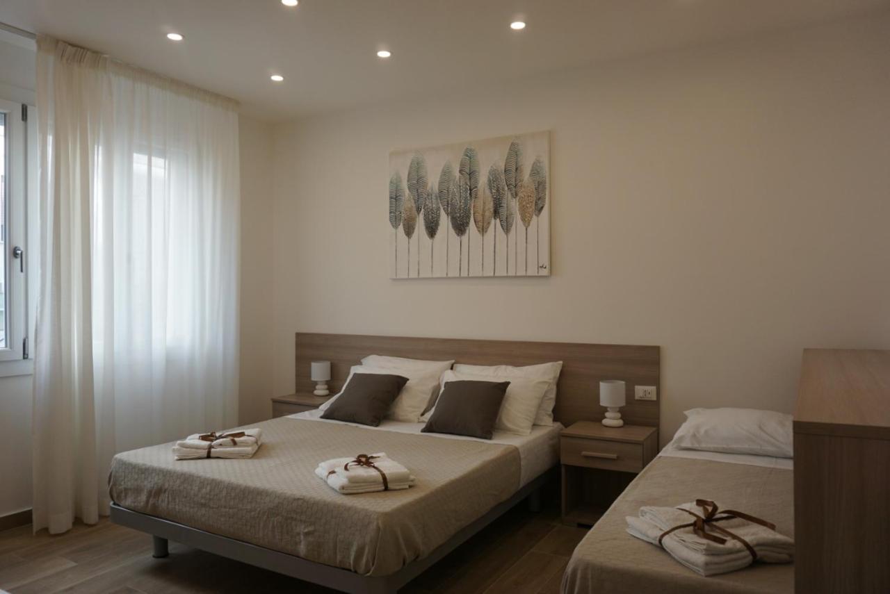 Azzisa Holidays Suite ปาแลร์โม ภายนอก รูปภาพ