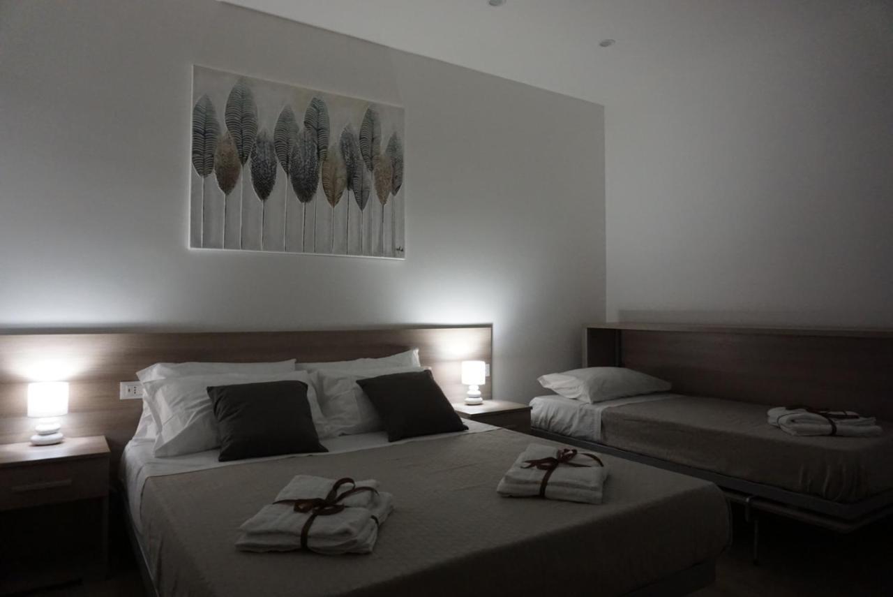 Azzisa Holidays Suite ปาแลร์โม ภายนอก รูปภาพ