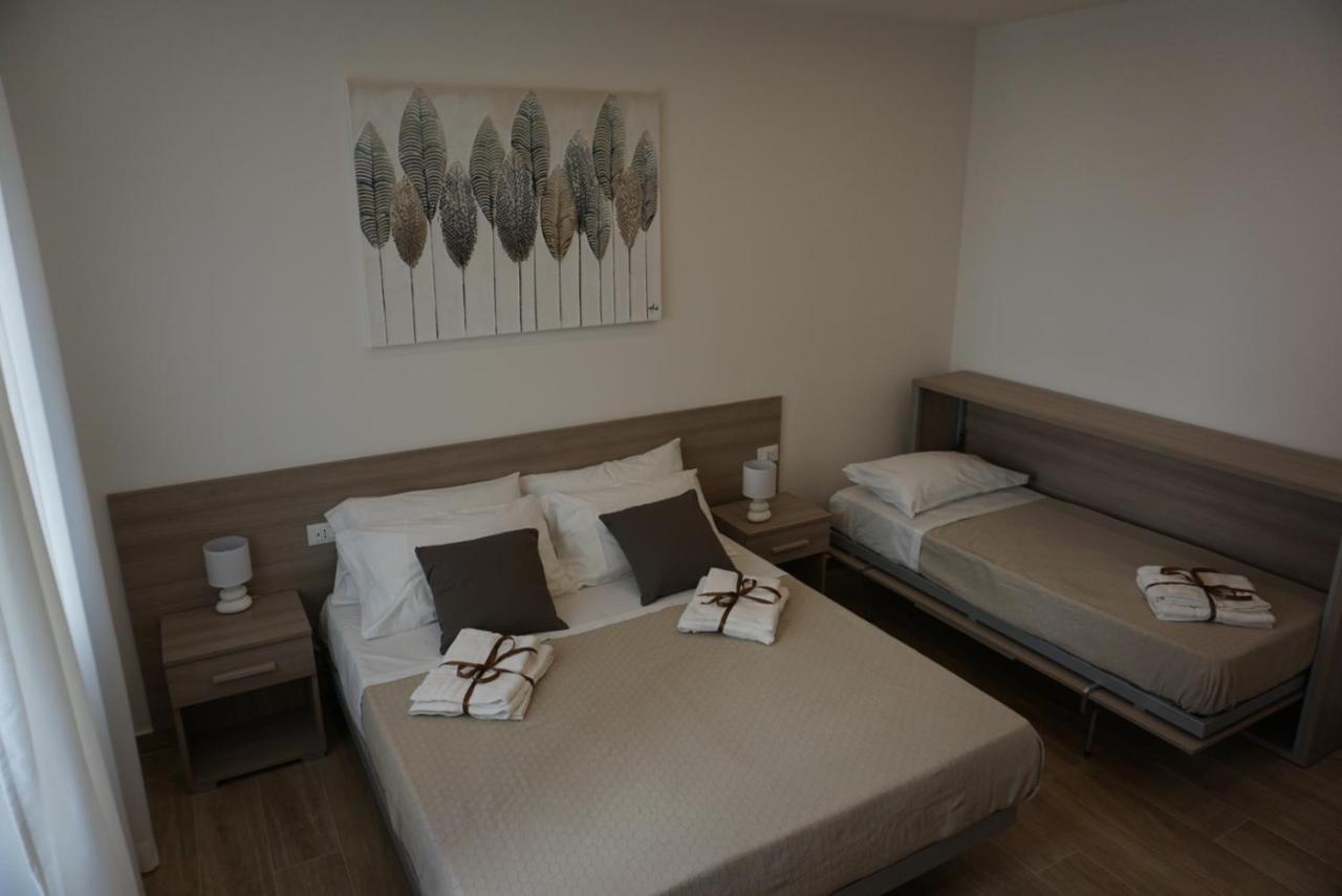 Azzisa Holidays Suite ปาแลร์โม ภายนอก รูปภาพ