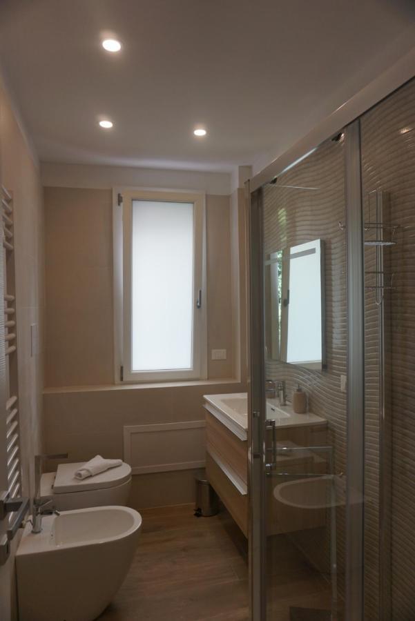 Azzisa Holidays Suite ปาแลร์โม ภายนอก รูปภาพ